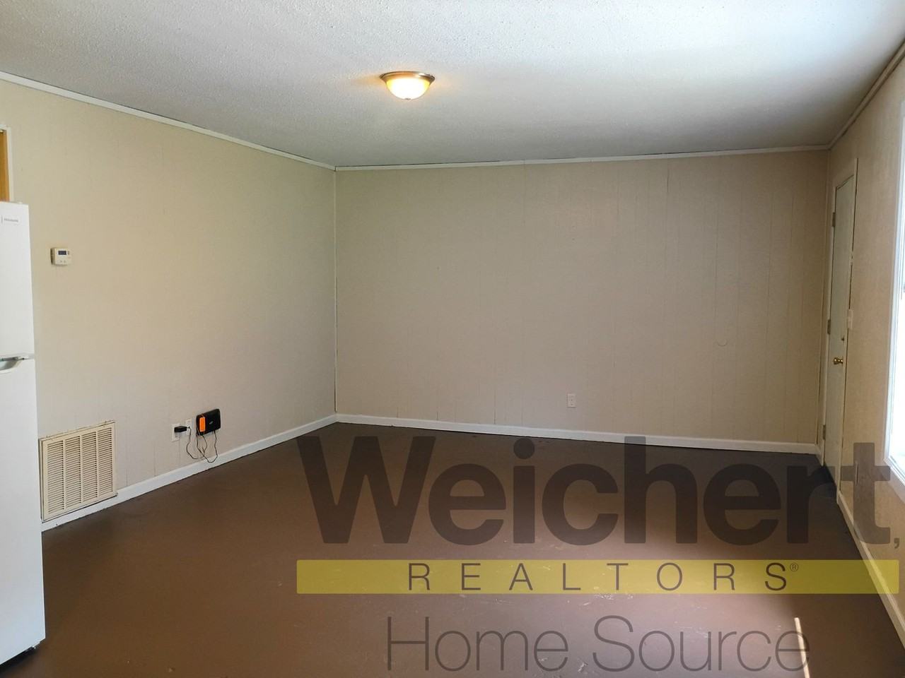 302 N 10th Ave - Photo 2 of 11