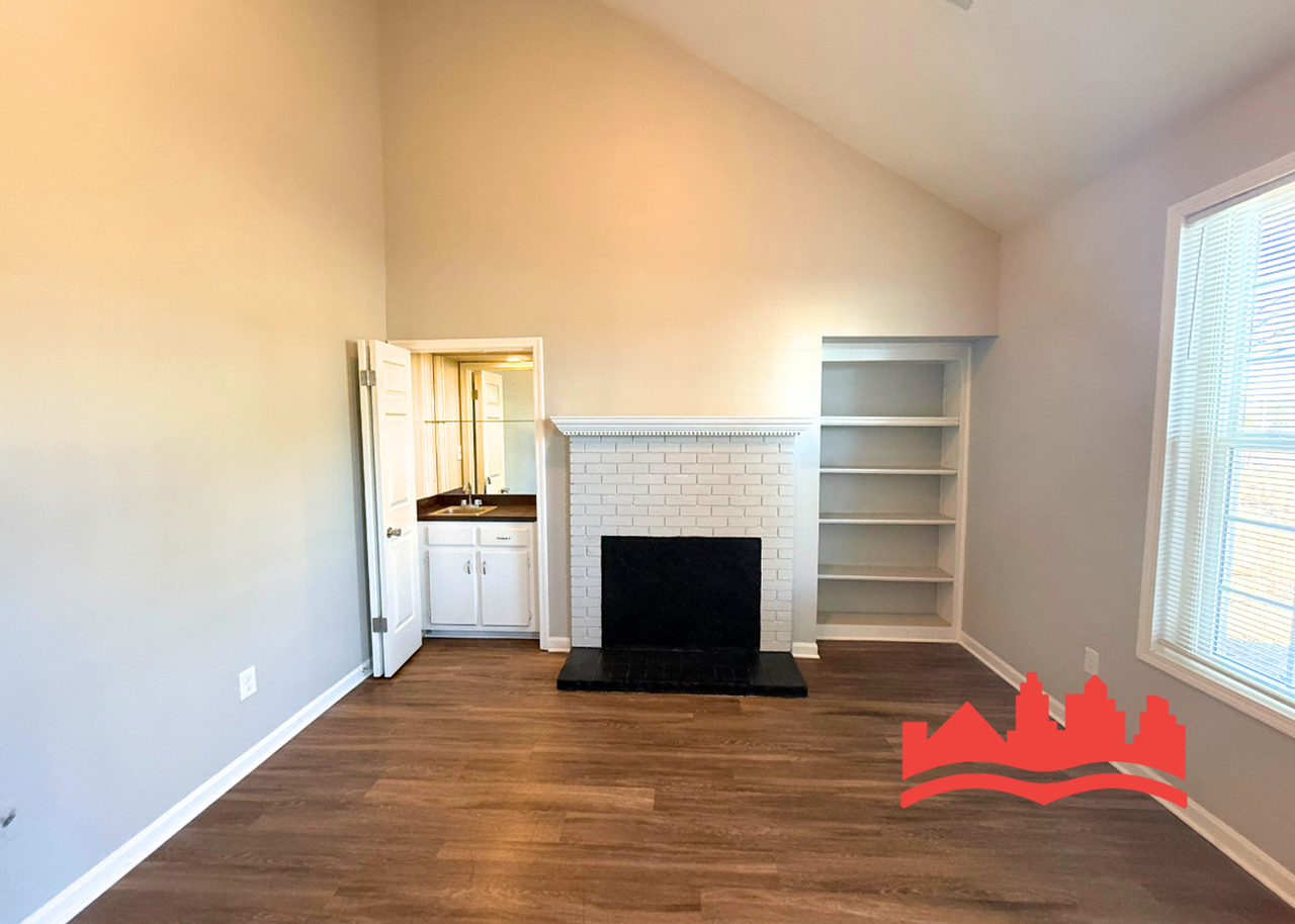 3708 Deer Xing - Photo 4 of 15