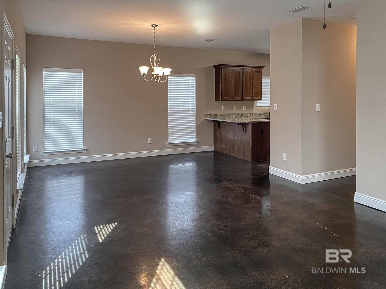 12919 Churchill Dr #B - Photo 2 of 14