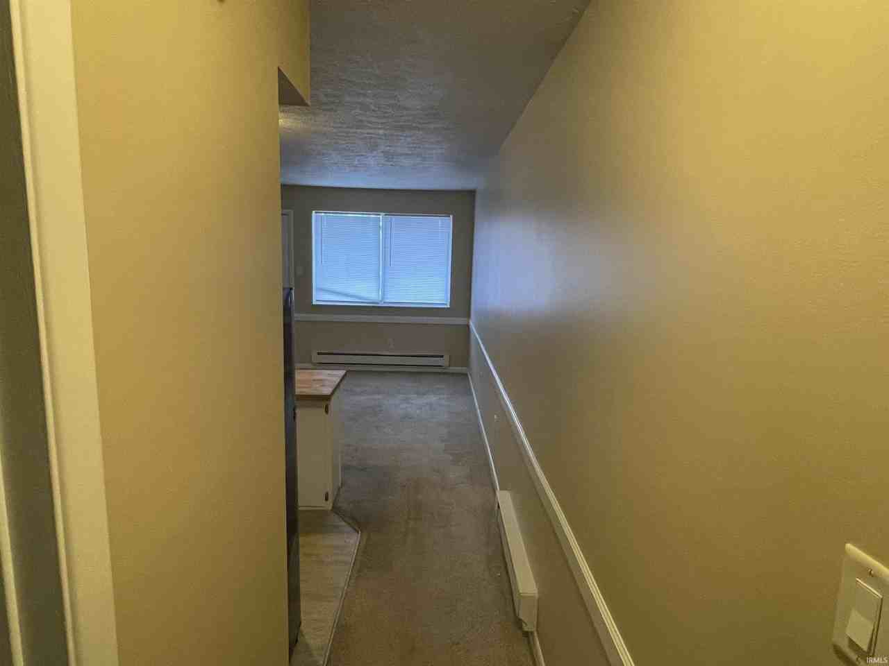 915 N Rogers St #A9 - Photo 5 of 11