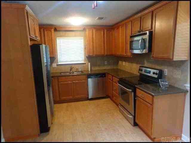 17 Neal Pl - Photo 5 of 24