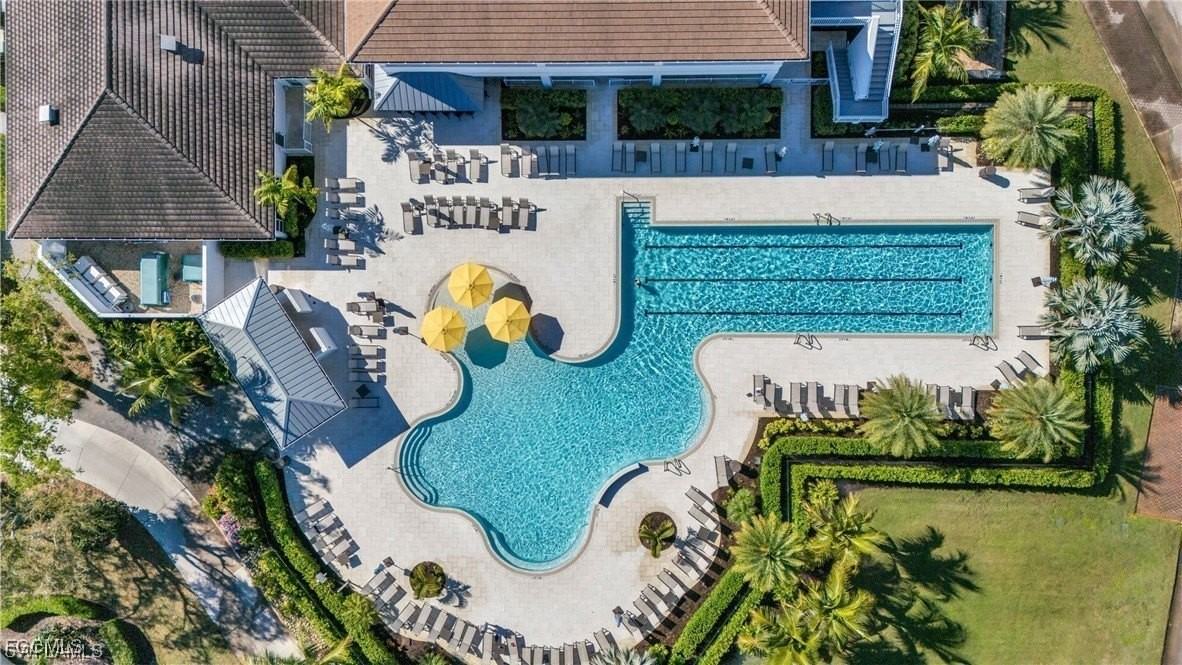 12061 Summergate Cir Apt 204 #204 - Photo 3 of 12