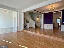 822 W Boxborough Dr - Photo 1 of 1