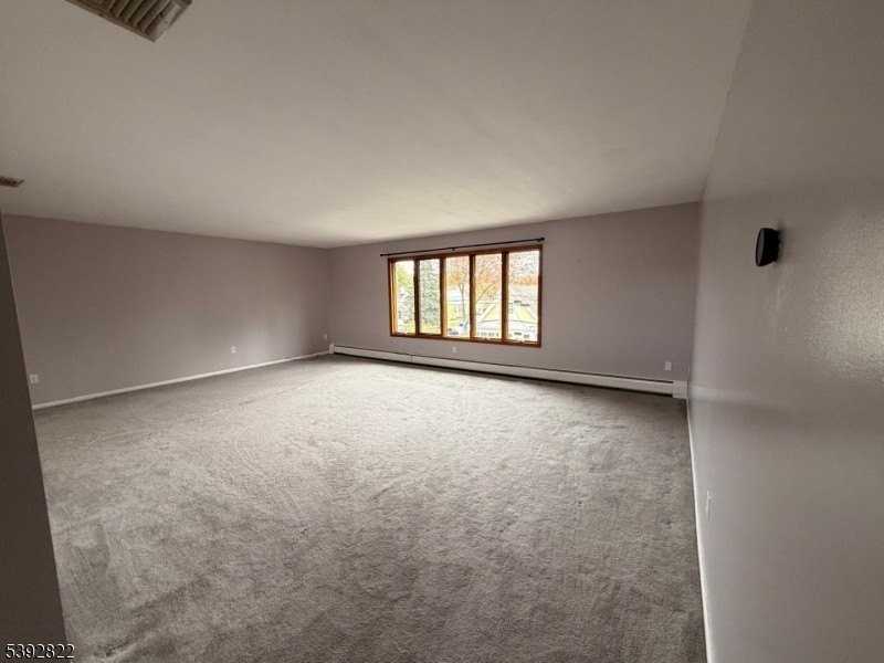 29 La Salle Ave #2 - Photo 7 of 50