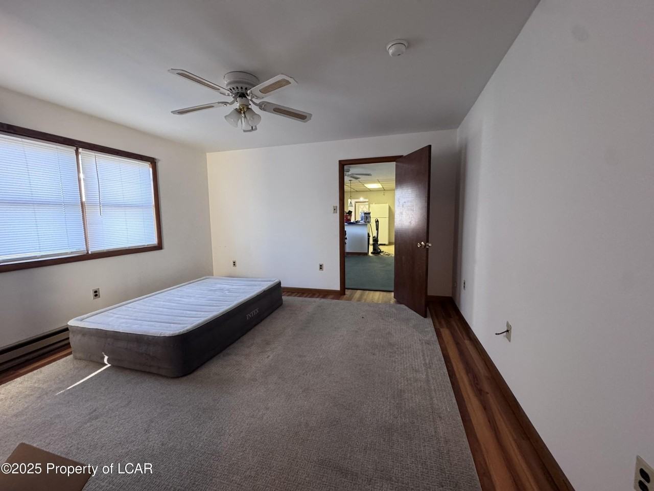 36 Wilkes Ln - Photo 6 of 9