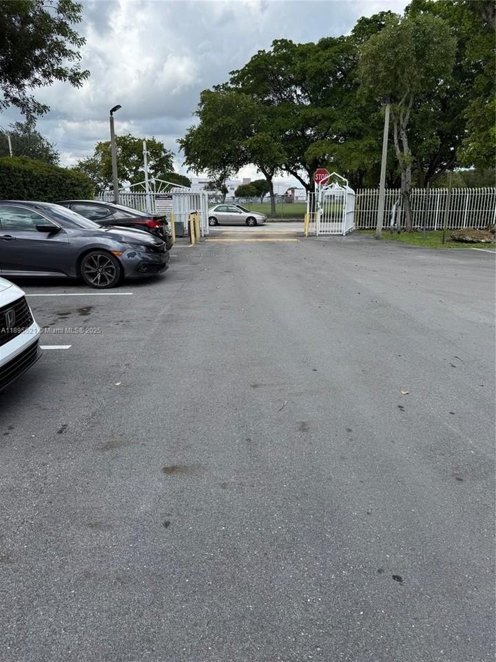 11301 Sw 200th St #305A - Photo 6 of 26