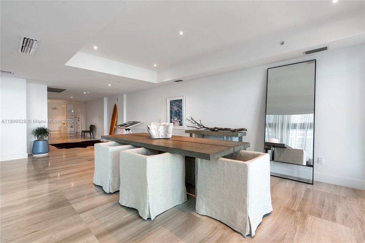 6899 Collins Ave #202 - Photo 7 of 18