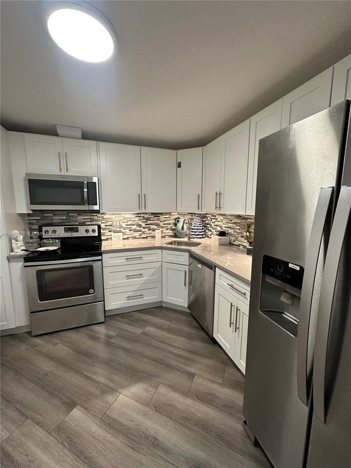 2750 Northeast 183rd Street #PH07 - Photo 2 of 12