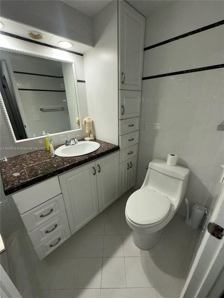 2750 Northeast 183rd Street #PH07 - Photo 6 of 12