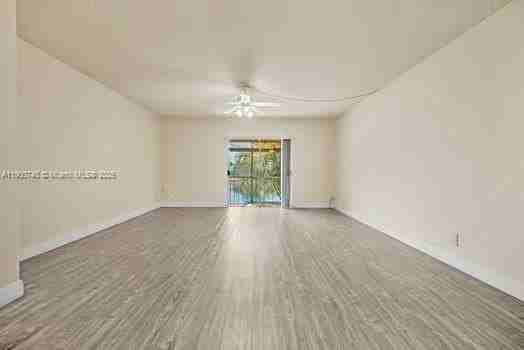 8527 Old Country Manor #508 - Photo 4 of 18