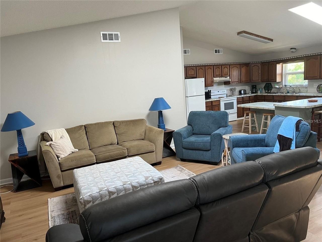 1213 N Central Ave - Photo 6 of 12