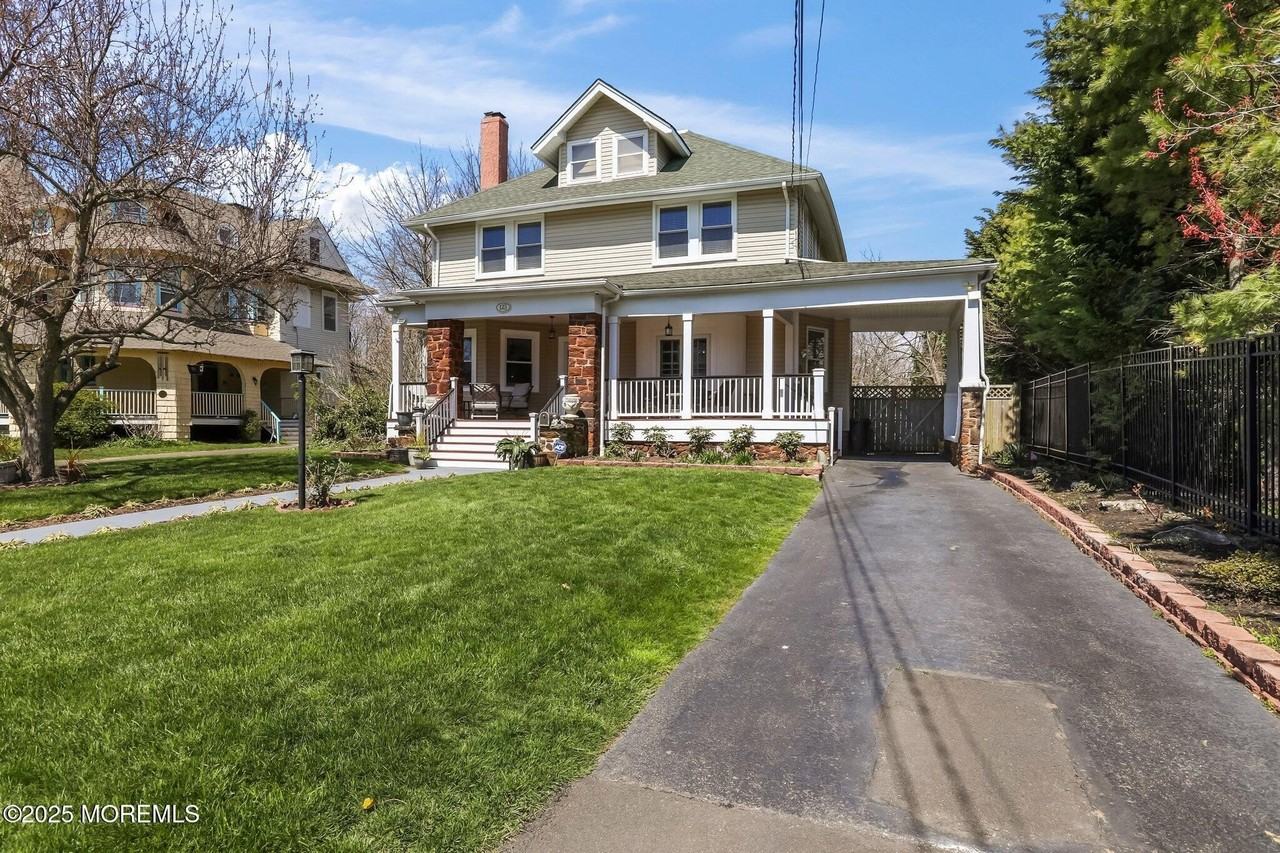 125 Morris Ave - Photo 2 of 34