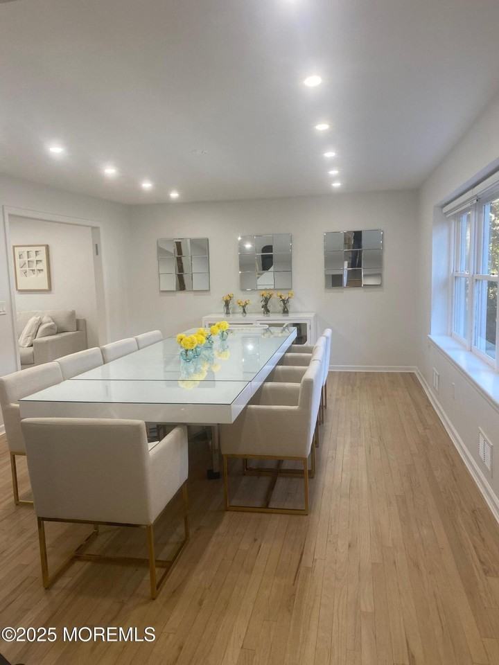 2 Campbell Court - Photo 3 of 6