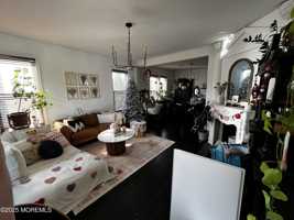 featured image of 15 Rector Pl Unit A #A