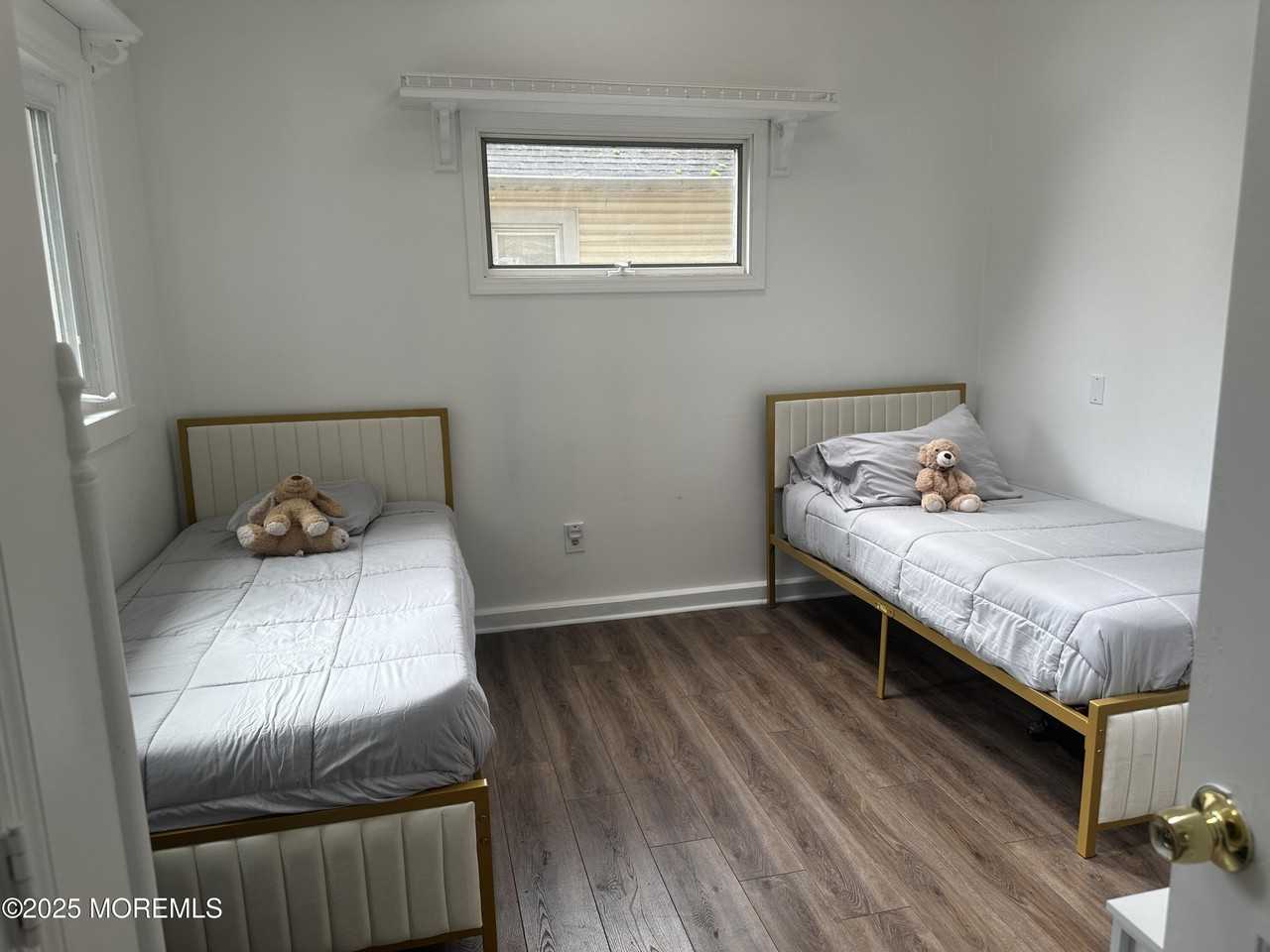 32 Woodrow St - Photo 7 of 19