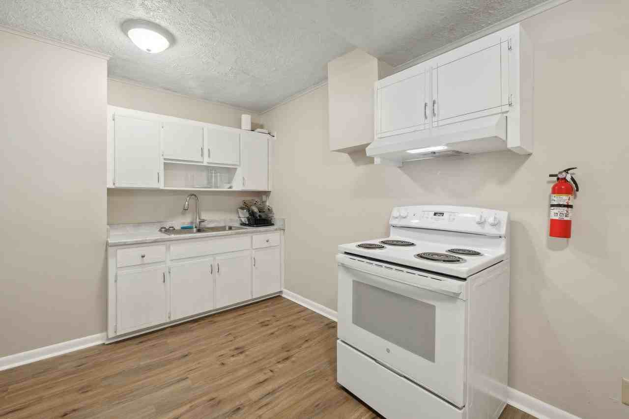 Monmouth Way - Photo 5 of 8