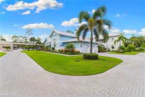 featured image of 2961 Sanborn Ave