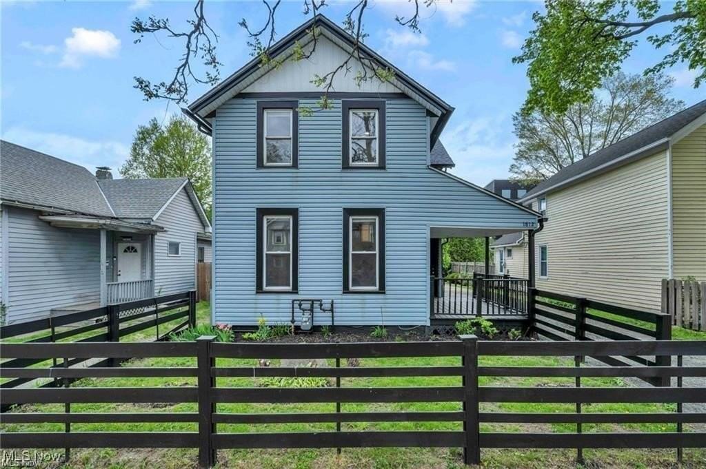 1812 Brevier Avenue - Photo 2 of 46