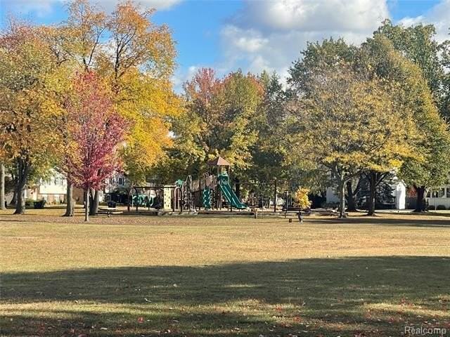 510 Montrose Ave #8 - Photo 5 of 18