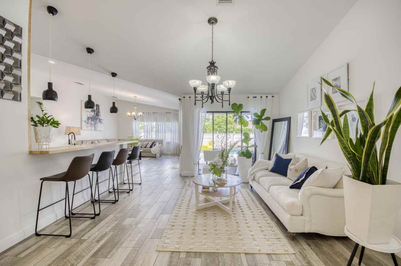 10921 Paso Fino Dr - Photo 5 of 33