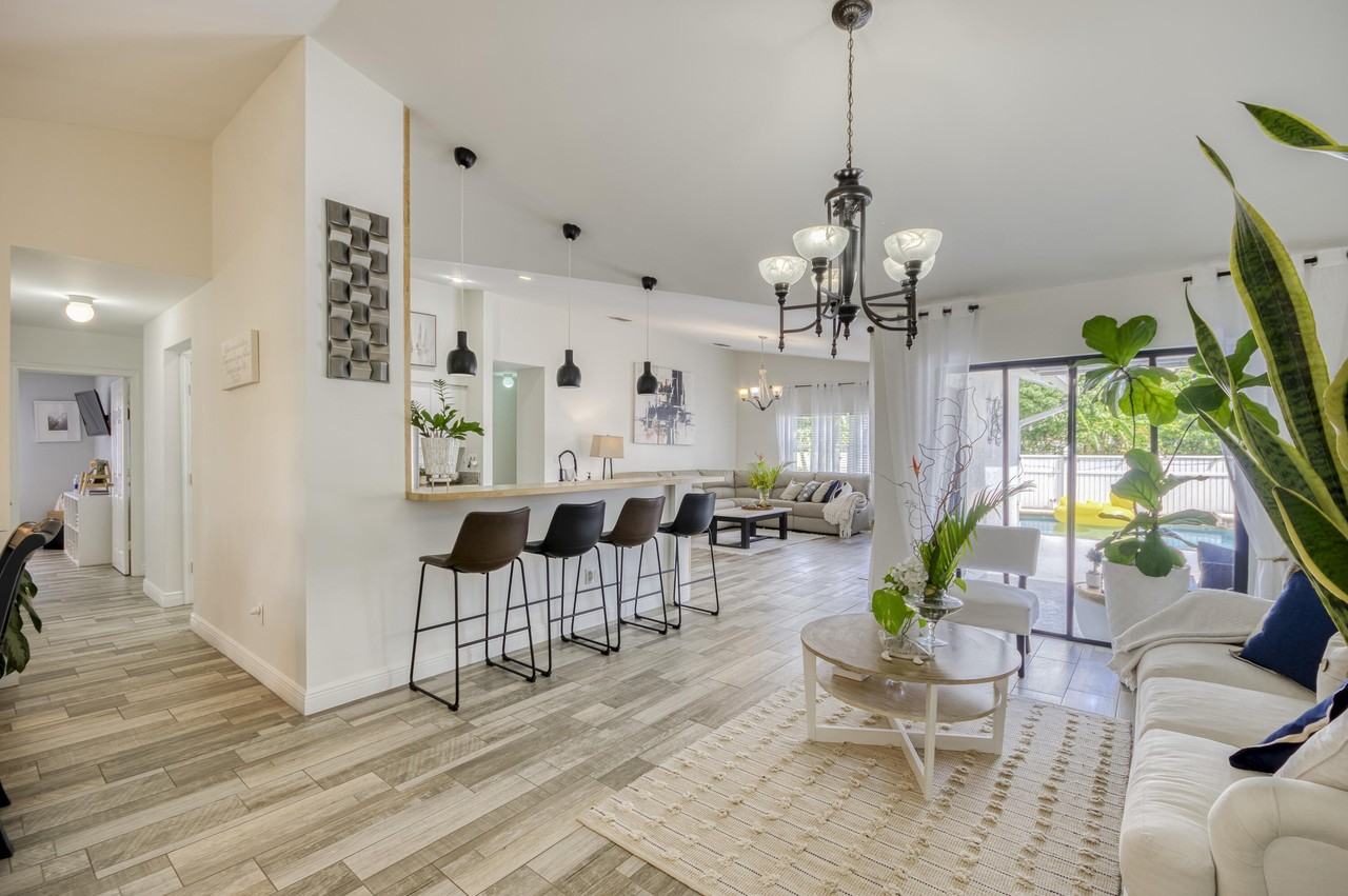 10921 Paso Fino Dr - Photo 6 of 33