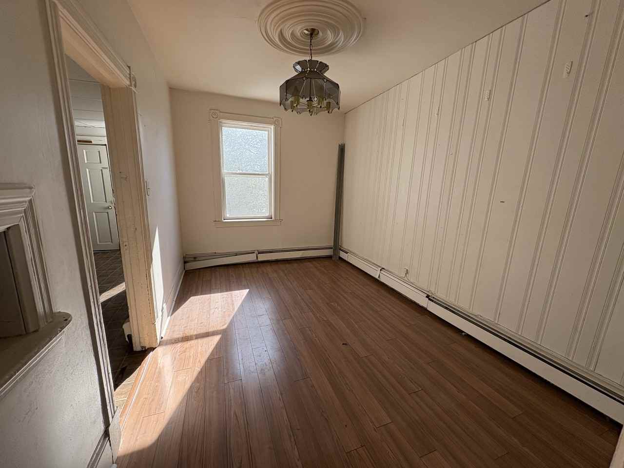 184 Duke Street West #184 - Photo 3 of 16