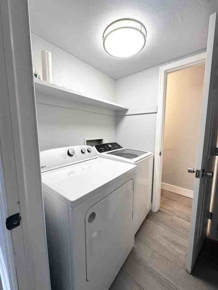 3231 Saxon Pl - Photo 7 of 24