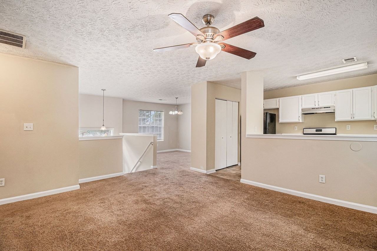 3292 Deer Pause Lane - Photo 2 of 19