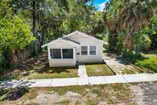 712 14th Ave S - Photo 1 of 1