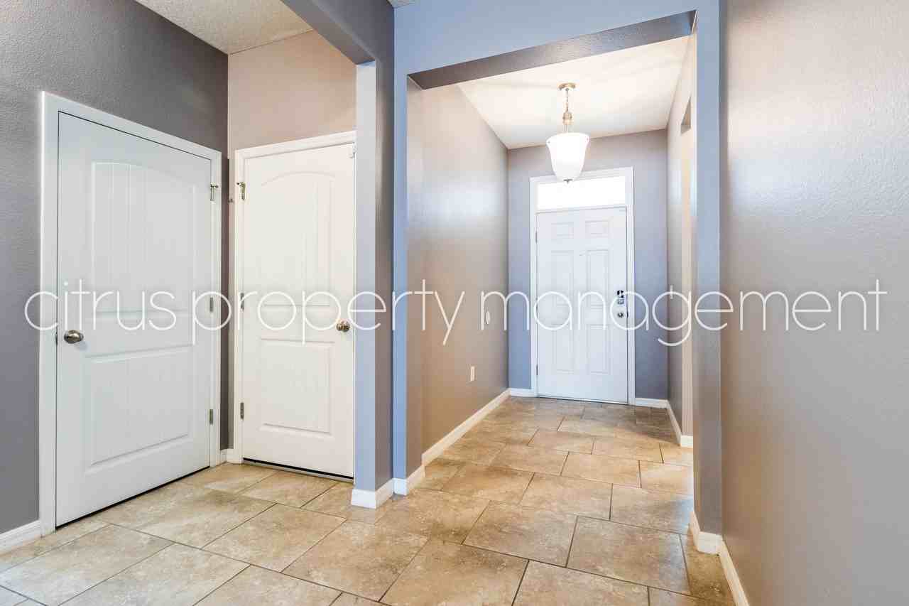 1451 Tawny Ridge Rd - Photo 6 of 38