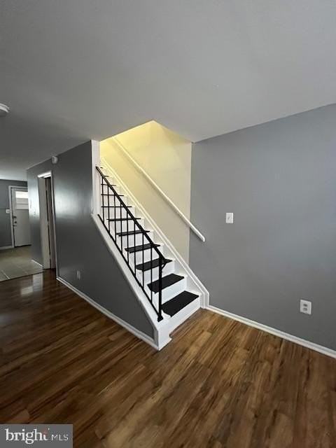 1120 Shields Place - Photo 2 of 10