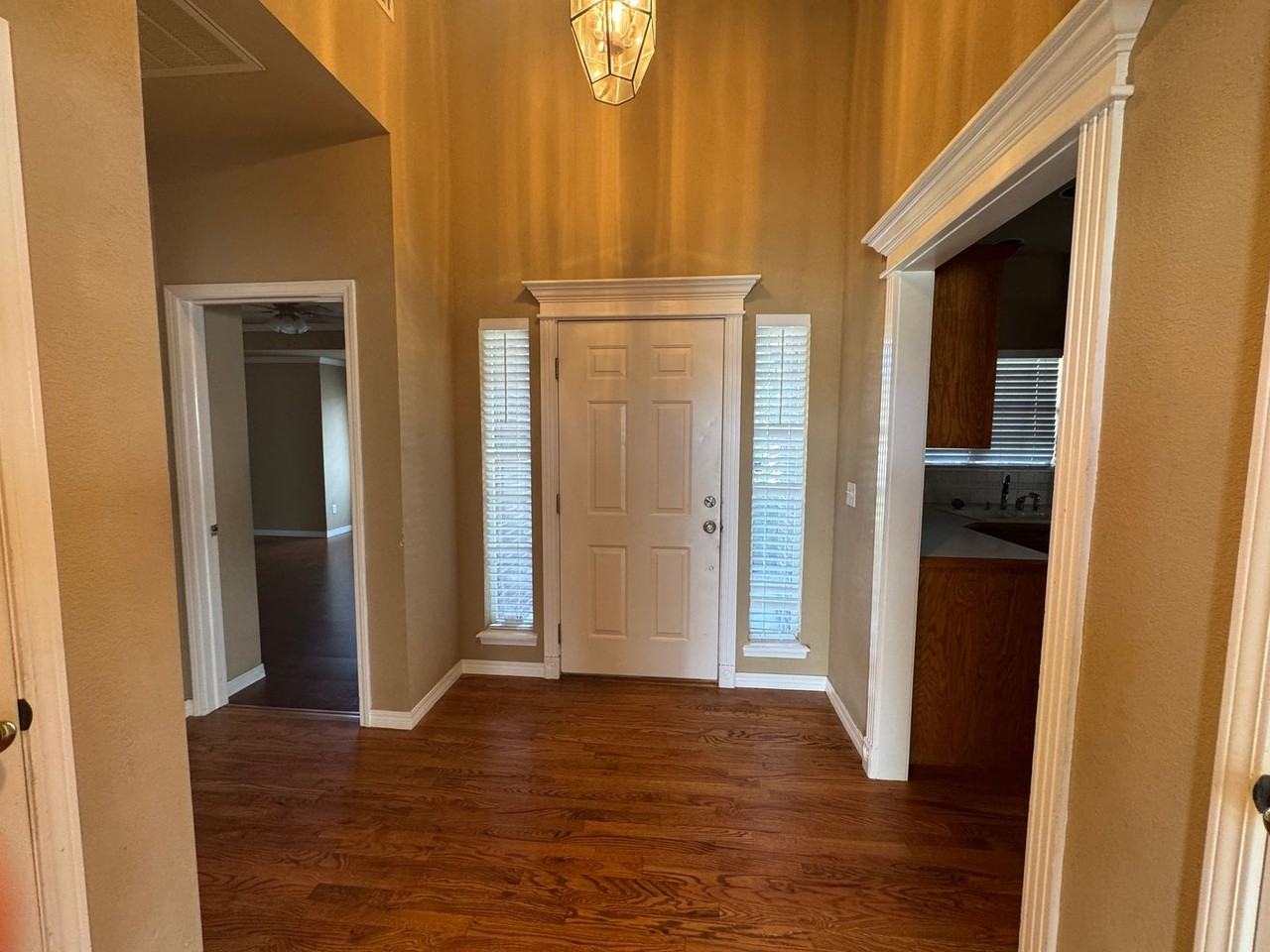 10640 East 114th Street South - Photo 3 of 31