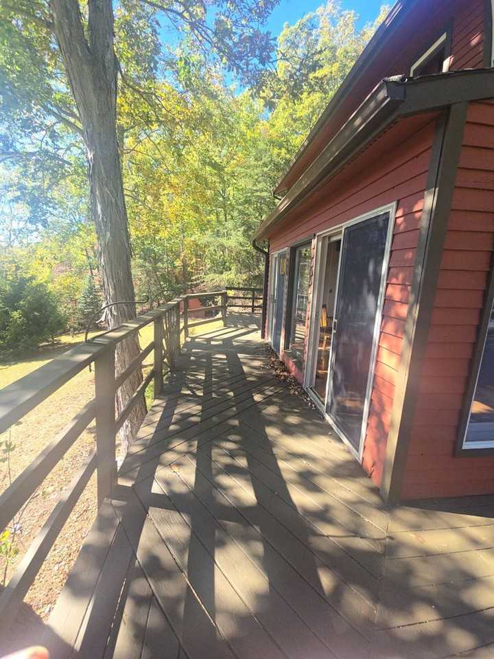243 Saddle Ridge Rd - Photo 2 of 18