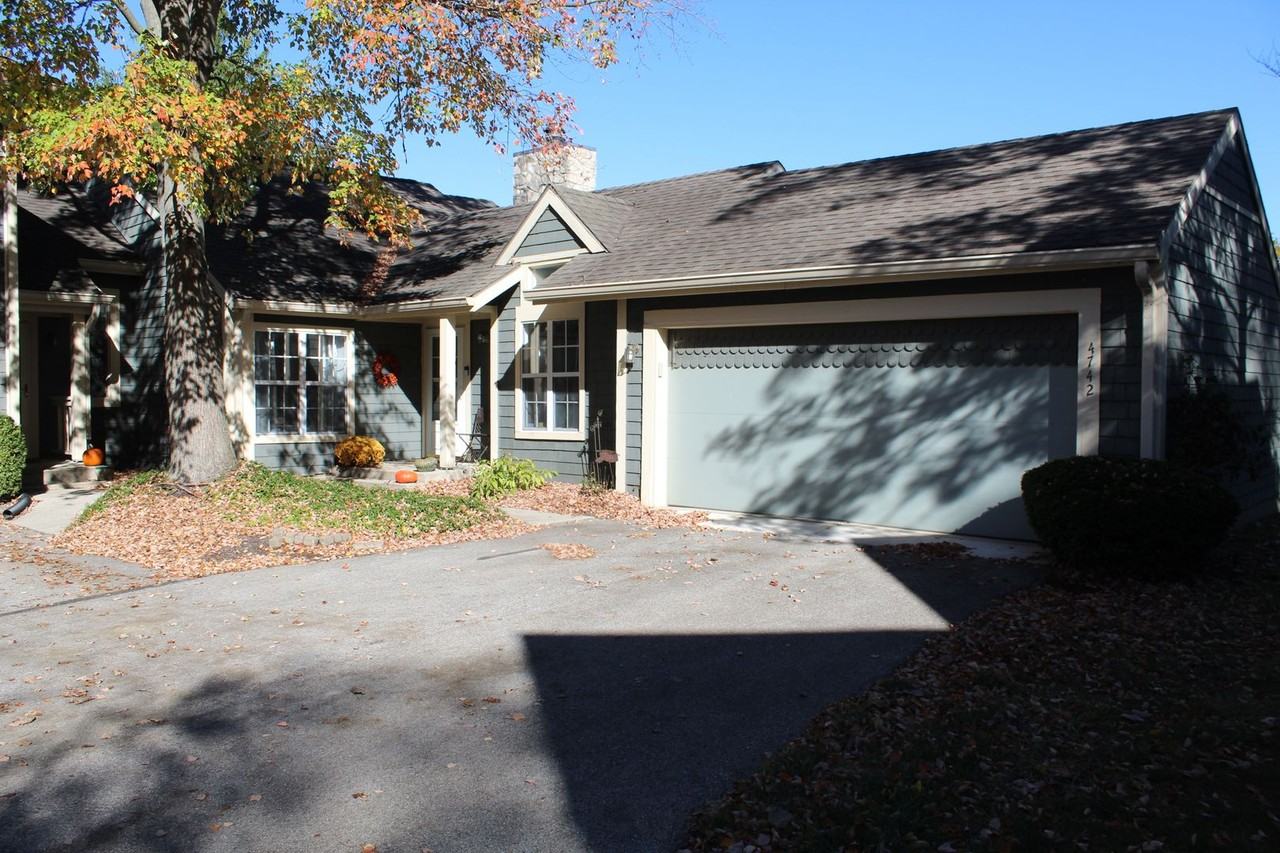 4742 Shireton Ct - Photo 3 of 17