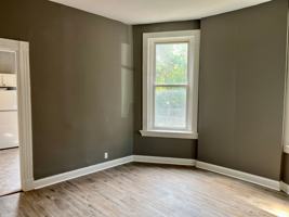 featured image of 823 Oak St