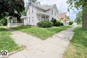 featured image of 603 N Van Buren St