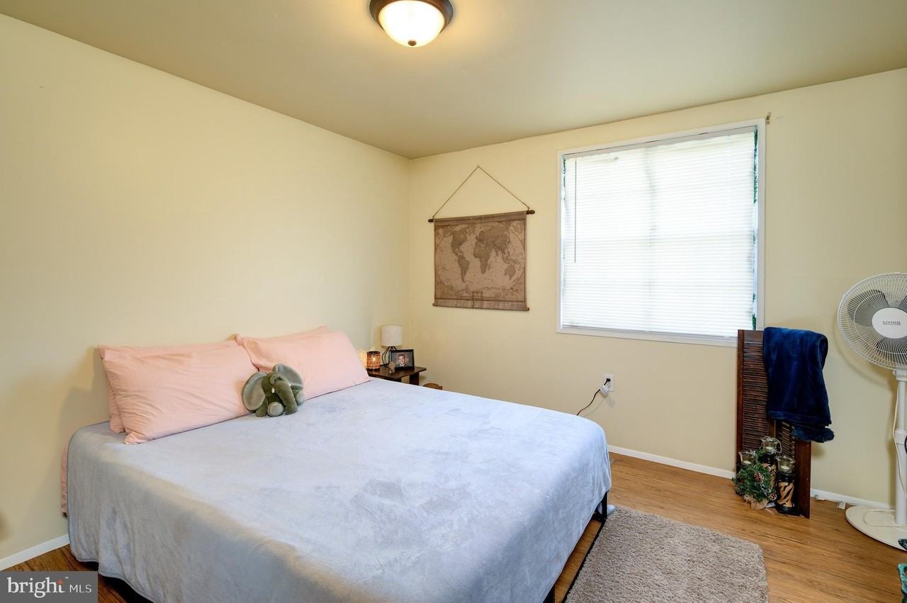 137 Roberta Jean Avenue - Photo 5 of 8