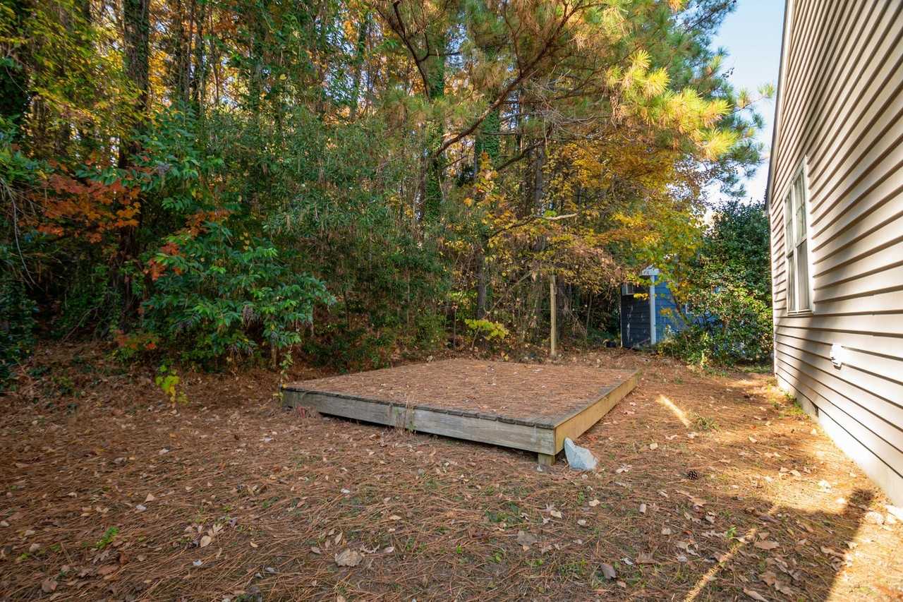 2618 Lexington St - Photo 5 of 16