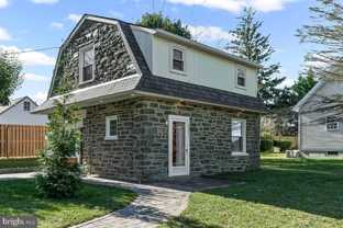 4252 W Chester Pike - Photo 1 of 1