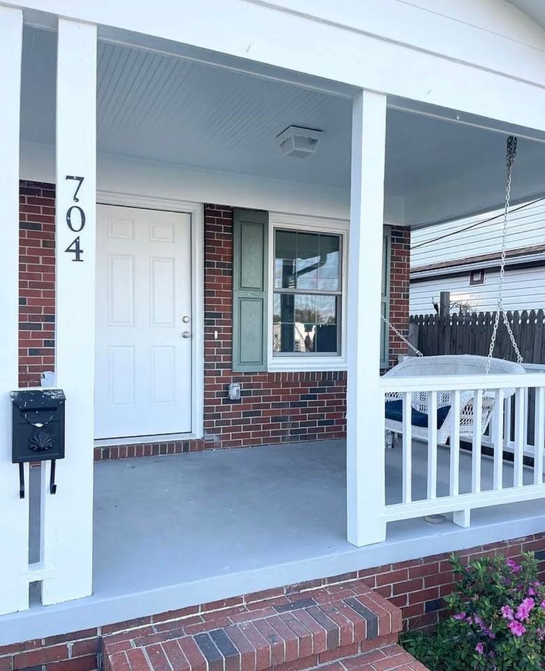 704 S 15th St - Photo 3 of 29