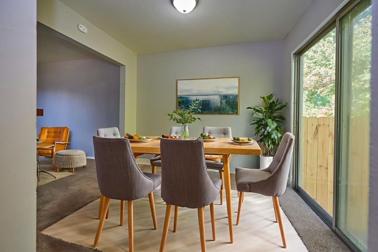 Georgetown Apartments & Townhomes - Photo 3 of 38