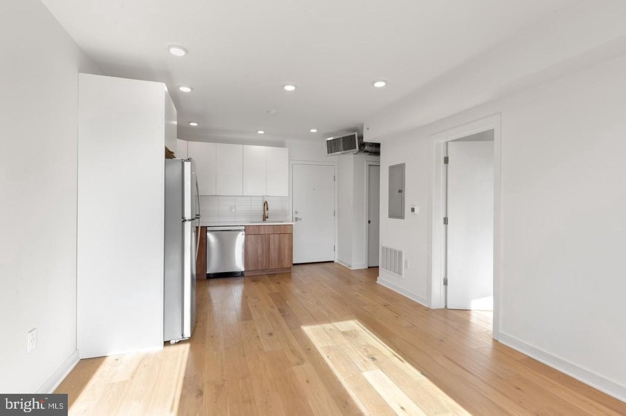 1416 Frankford Ave Unit 404 #404 - Photo 4 of 28