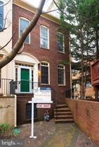 719 N Vermont St Unit End - Photo 1 of 1