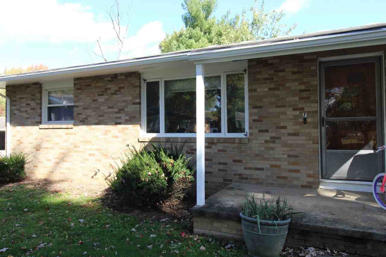 201 W Center St #7 - Photo 2 of 15