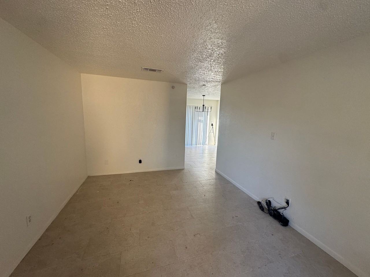 913 N 19th St - Photo 5 of 15