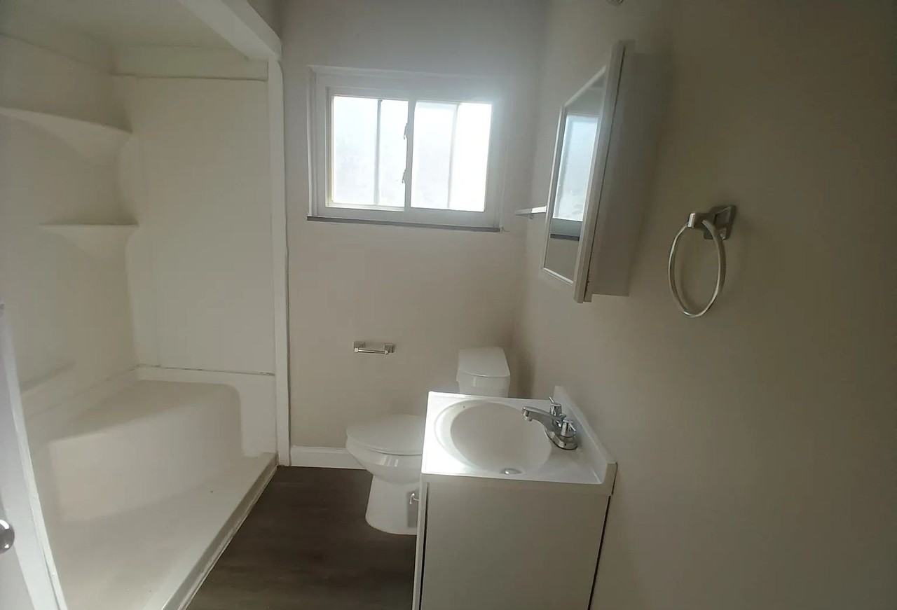 13621 Ashton Rd - Photo 6 of 14