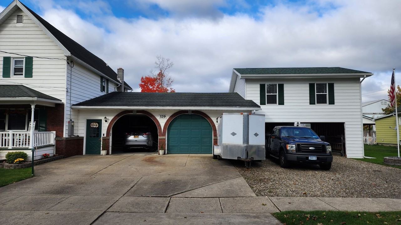 329 1/2 N 8th St - Photo 2 of 16
