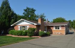 1711 N Allen Ave - Photo 1 of 1