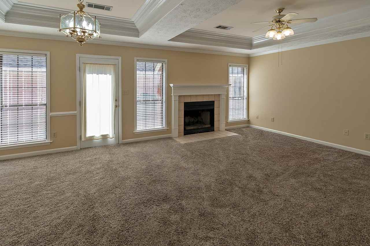 616 Sheila Blvd - Photo 5 of 18