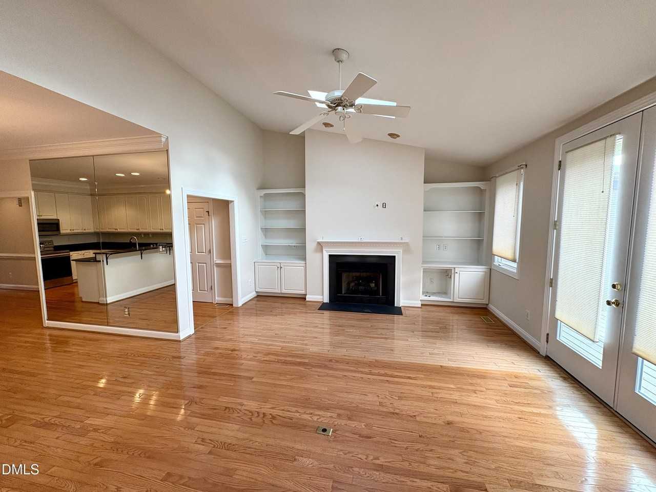 22 Bayswater Pl - Photo 3 of 17